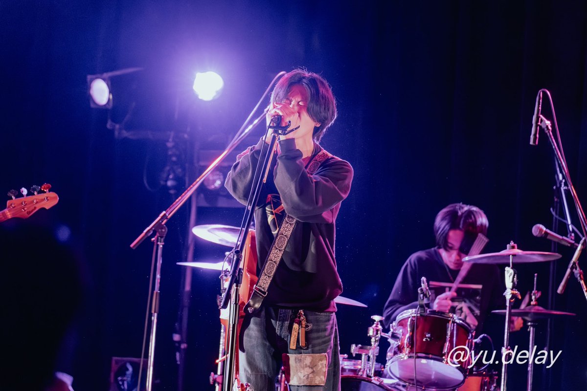 yu_delay's tweet photo. 2026.1.26 『M.S.R vol.2』 @ESAKAMUSE
「braNdrop」さんを撮影📸
狭い箱も迫力が出て良いけど、広い箱も映えるから好き◎
@brandrop__
@brandrop__VoGt
@Kazuho_braNdrop
@n2lz_dr
Sp
@kota37992677
#カメラ #カメラマン #フォトグラファー #ライブカメラマン #brandrop #ライブハウス #バンド https://t.co/5YQIgq1ocw
