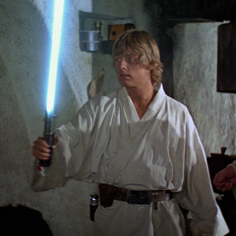 PopEridu's tweet photo. Hoshimi Miyabi is reportedly in possession of a Lightsaber. https://t.co/jFa4SB7R2i