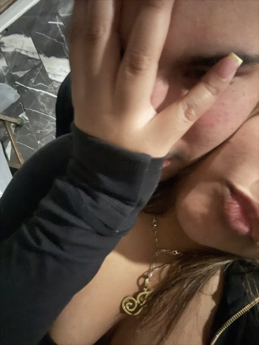 iihearttjennii's tweet image. #iloveyou