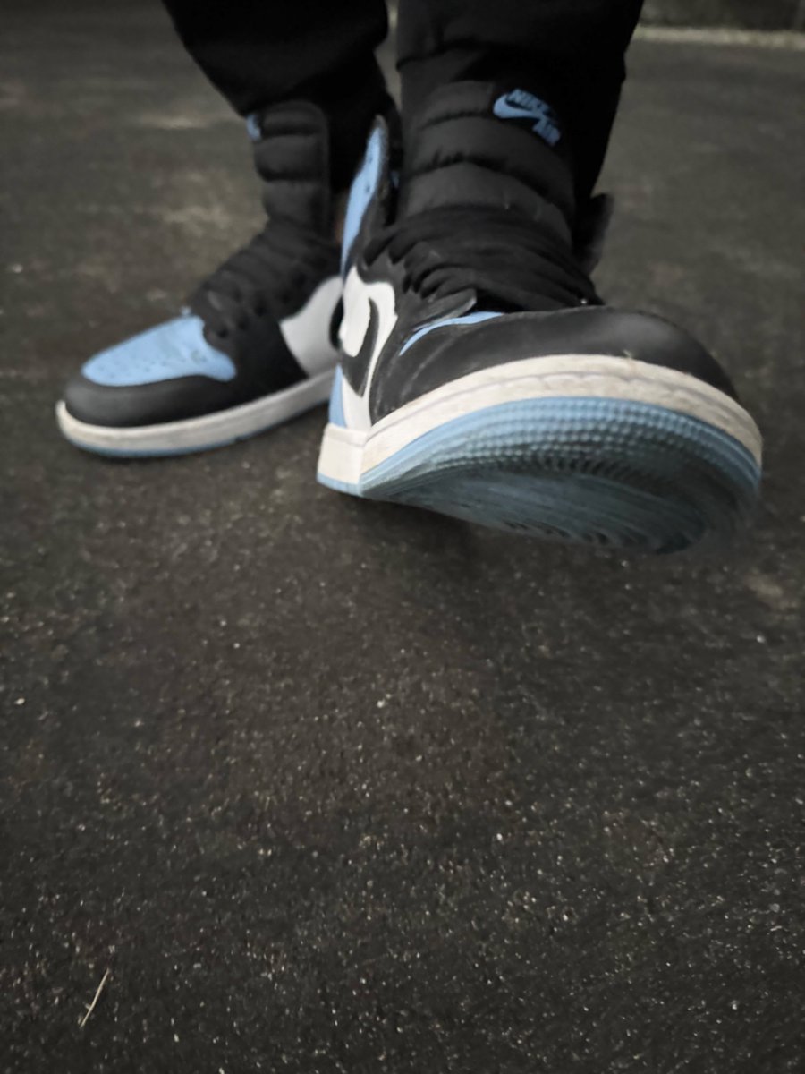 sneaker1982's tweet photo. おはようございます🌞 https://t.co/sY2ATG3TDh