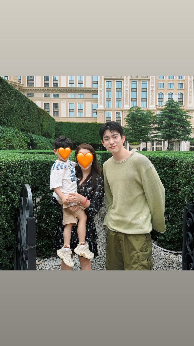 Jinyoung Base tweet media