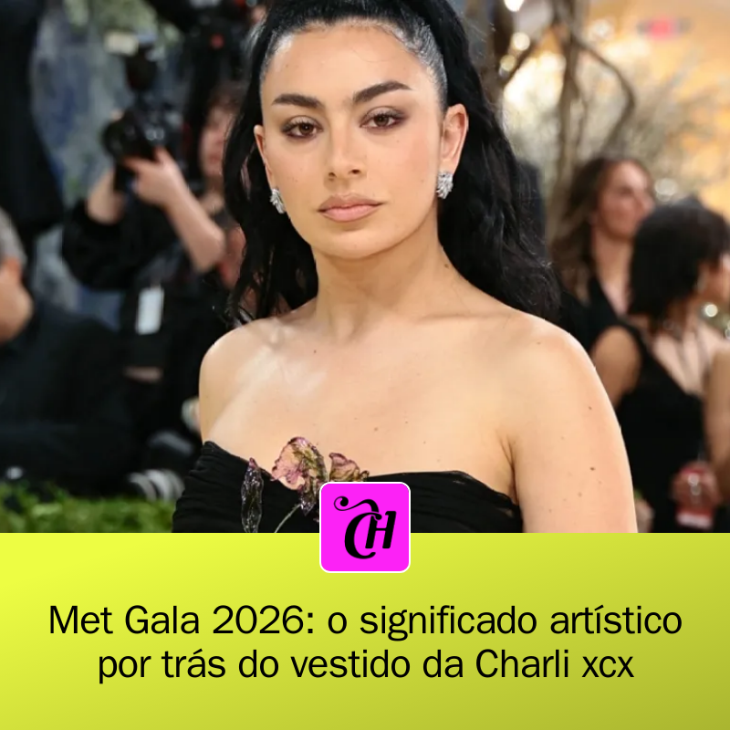 CAPRICHO's tweet photo. 👗✨ Charli XCX encantou no Met Gala 2026 com um vestido deslumbrante da Saint Laurent! O destaque? Uma flor de íris feita de resina, homenageando Van Gogh! Saiba mais sobre este look que une moda e arte! #MetGala #CharliXCX #ModaEArte
https://t.co/CWNMQjOhly https://t.co/Oe5IhdITg8