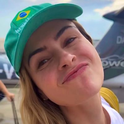 Lali Renault 🍺 tweet media