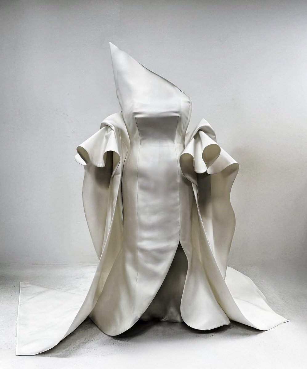 ncoughlanstyle's tweet photo. Robert Wun is killing it at tonight’s Met Gala. 

He also designed Nicola Coughlan’s ‘Peace Lilly Gown’ when she received The Konbini Commitment Award at The Canneseries Festival in April 2025 https://t.co/1Mr6UYsQJu
