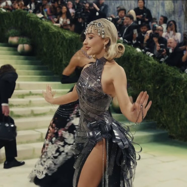 Pop Crave tweet media
