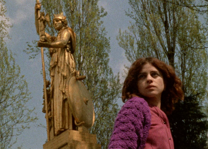 DrFaustroll's tweet photo. Rewatched HAUT, BAS, FRAGILE and struck by how much, beyond the broader cinema, it is a film in rhyme and rhythmic push and pull with Rivette's earlier movies https://t.co/ZLKuVqRWvz