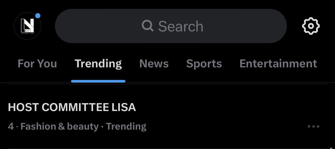 LISANATIONS_'s tweet photo. #4 in worldwide trends! She’s the most talked about currently! 

HOST COMMITTEE LISA 
#LISAxMetGala2026 
#MetGala2026 @wearelloud https://t.co/5PGjPn8Ak4