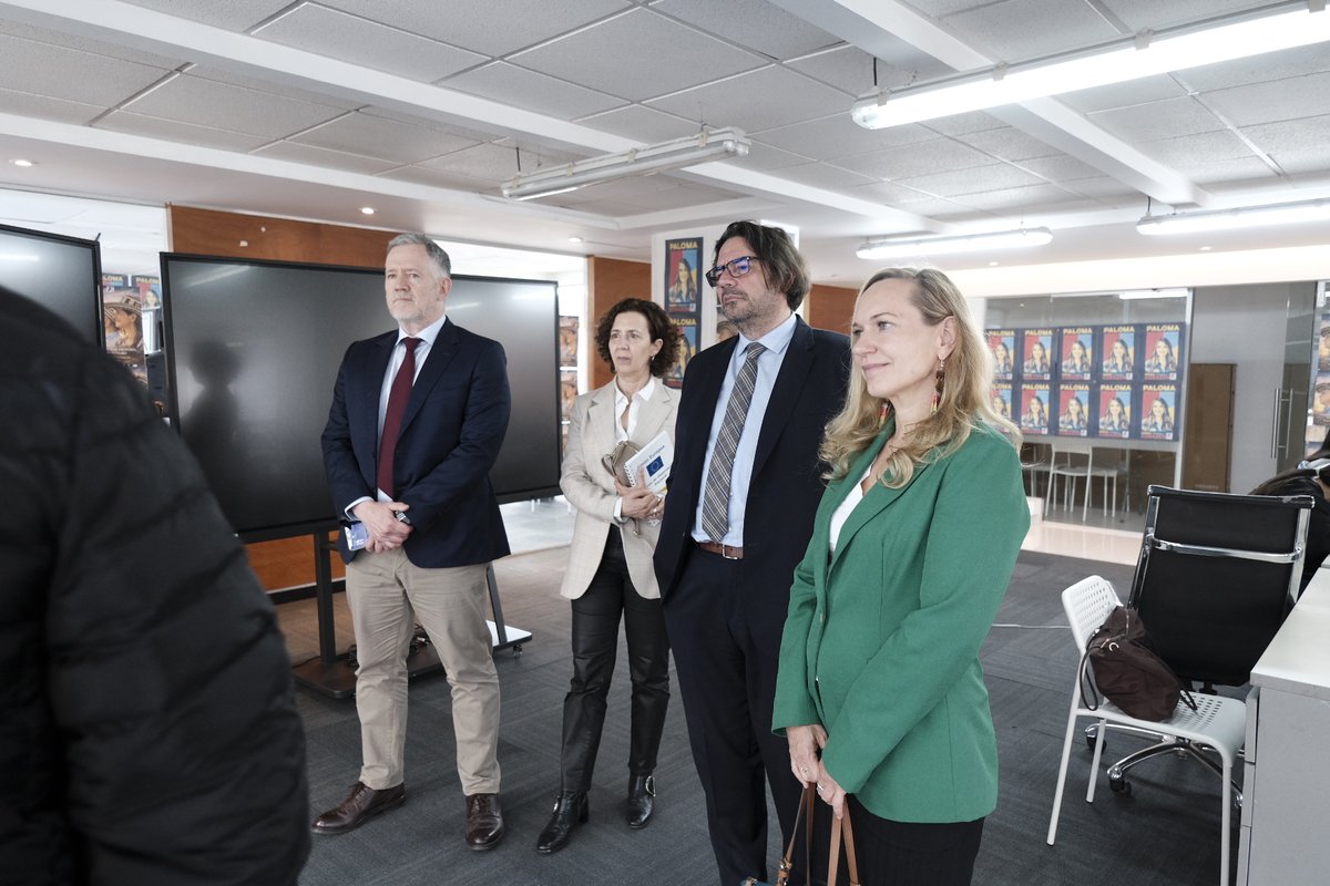moeuecolombia26's tweet photo. La MOE UE se reunió con la exministra María del Rosario Guerra, jefa de campaña de la candidatura de Paloma Valencia y Daniel Oviedo. 

La misión mantiene contactos con los equipos de las diferentes candidaturas a las elecciones presidenciales del próximo 31 de mayo.

#moeuecolombia2026 #colombia2026 #elecciones2026 #eleccionescolombia @ueencolombia