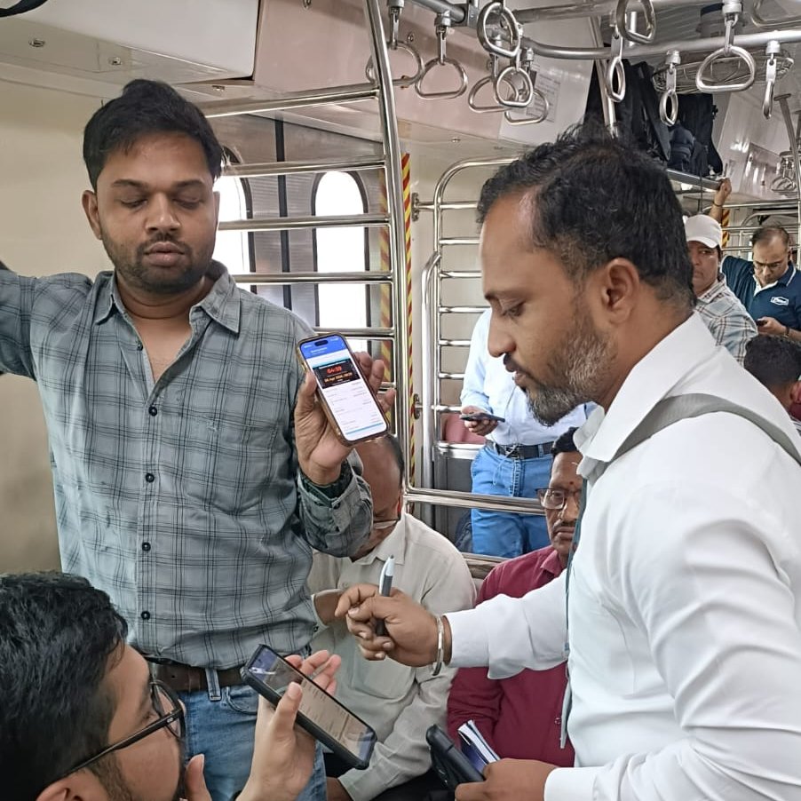 Sr DCM Mumbai CR tweet media