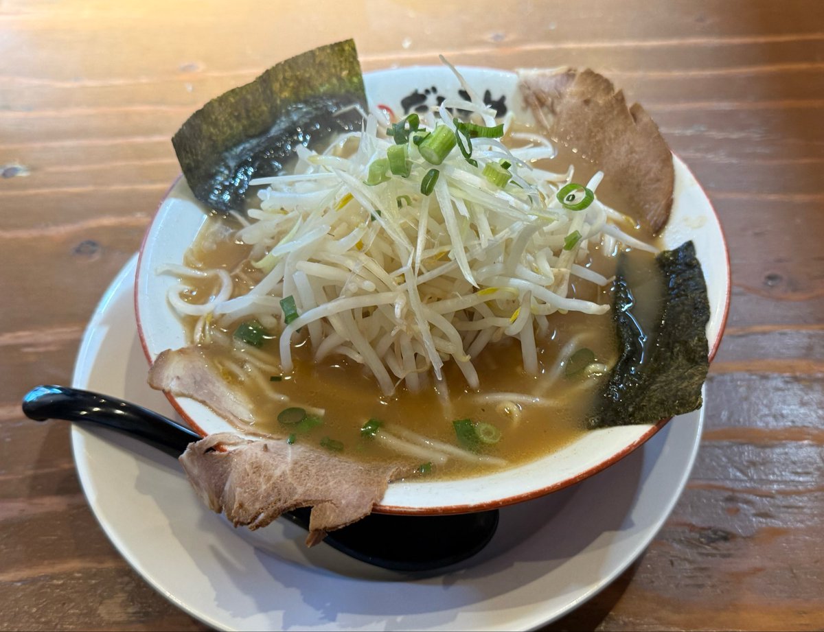 お腹が空いたから麺類！