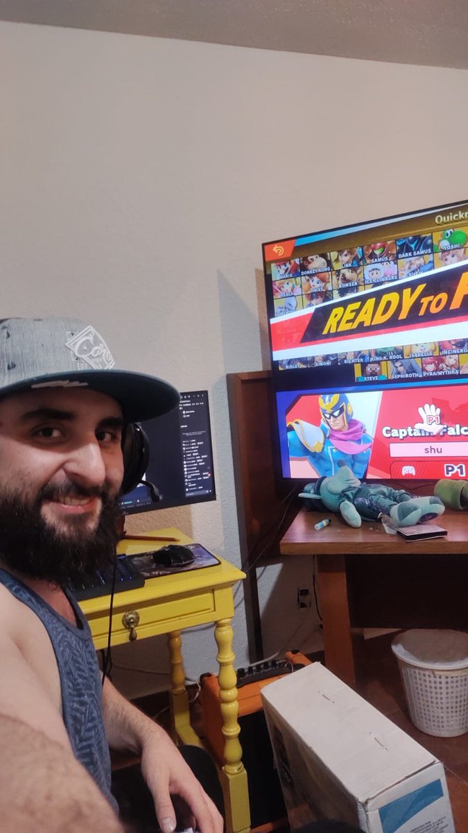 GarouSmash's tweet image. ya en stream! matchmaking  link en la descripción! #tiktok #stream #smashbros #ssbu #falcon #hype me falta una rasuradix?
