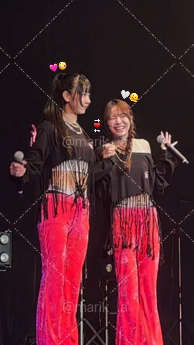 marik_a26's tweet photo. 時差続きます🙏🏻⏰
この時の熟年さんとみみくれさんが尊いのです…🥲🥲
#Girls2 #Letmedance #隅谷百花 #鶴屋美咲 #増田來亜 #菱田未渚美 https://t.co/1JNHIaHvsD
