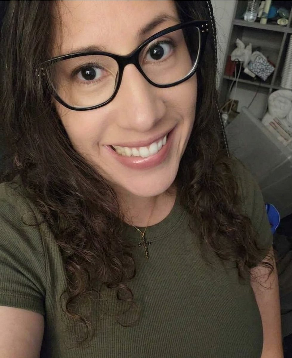 Chrissy tweet media