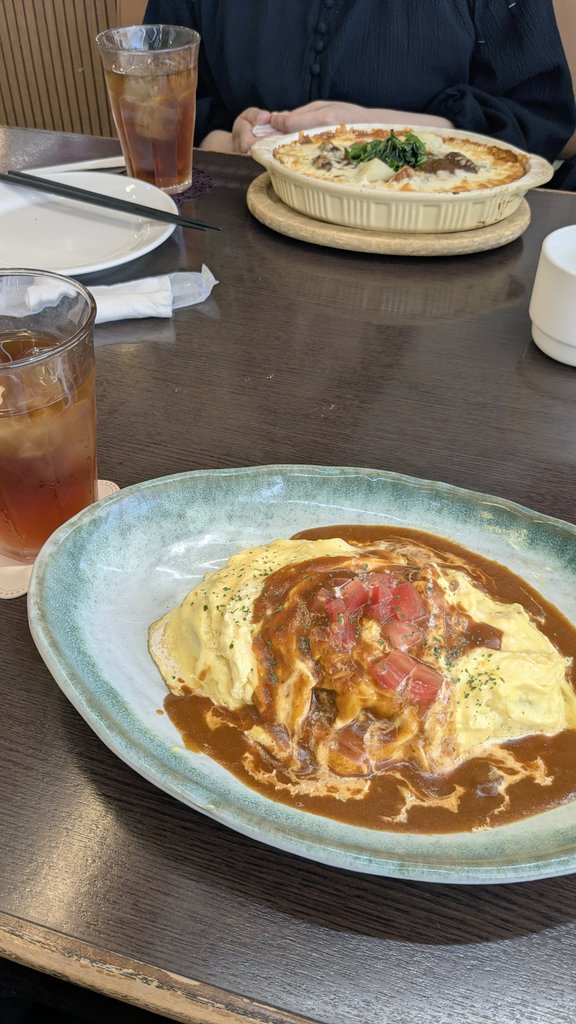 イリス_Iris tweet media