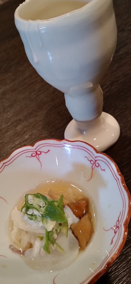 カラス tweet media