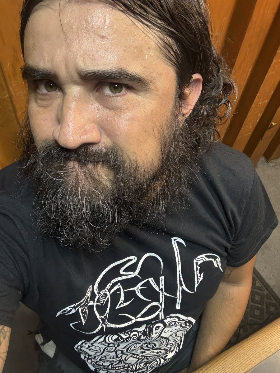 BBeat105's tweet photo. La playera de hoy! #Volahn
Cuál traen ustedes?
#ShirtOfTheDay
#StayBlast
#BlastBeat105 https://t.co/M0szlKyC1s