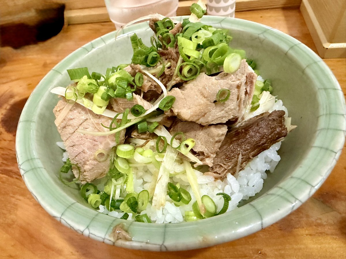 かつ tweet media