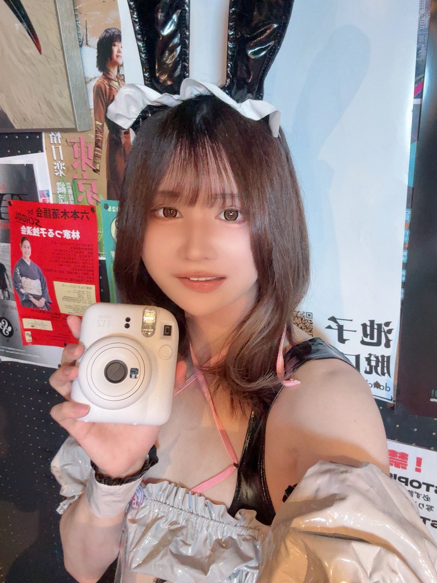 える tweet media