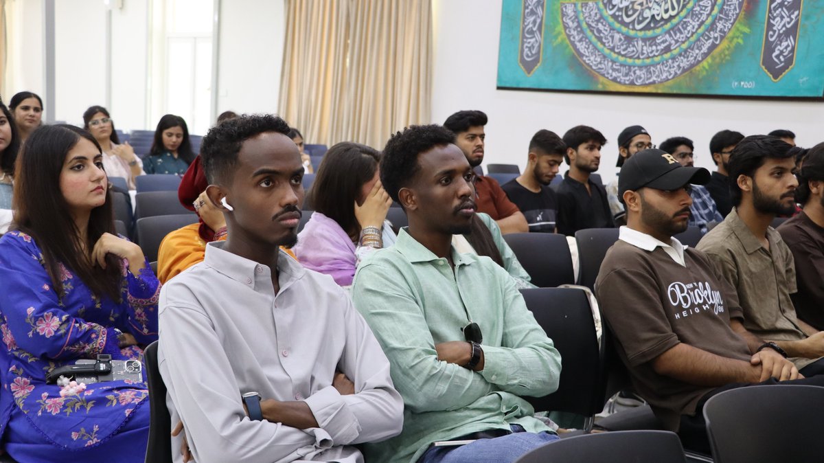UOWOfficial's tweet image. 𝐓𝐡𝐞 𝐈𝐧𝐭𝐞𝐫𝐧𝐚𝐭𝐢𝐨𝐧𝐚𝐥 𝐒𝐭𝐮𝐝𝐞𝐧𝐭 𝐃𝐞𝐥𝐞𝐠𝐚𝐭𝐢𝐨𝐧 𝐯𝐢𝐬𝐢𝐭𝐞𝐝 𝐭𝐡𝐞 𝐔𝐧𝐢𝐯𝐞𝐫𝐬𝐢𝐭𝐲 𝐨𝐟 𝐖𝐚𝐡 𝐝𝐮𝐫𝐢𝐧𝐠 𝐭𝐡𝐞 𝐈𝐧𝐭𝐞𝐫𝐧𝐚𝐭𝐢𝐨𝐧𝐚𝐥 𝐒𝐭𝐮𝐝𝐞𝐧𝐭 𝐂𝐨𝐧𝐯𝐞𝐧𝐭𝐢𝐨𝐧 &amp;amp; 𝐄𝐱𝐩𝐨.

#InternationalStudents #CulturalExchange #UniversityOfWah