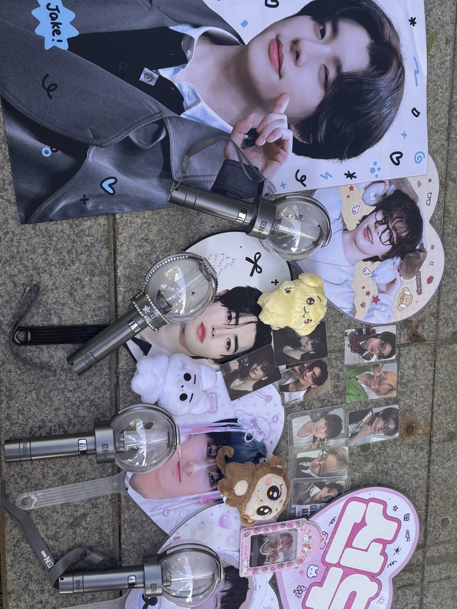 윤심 tweet media