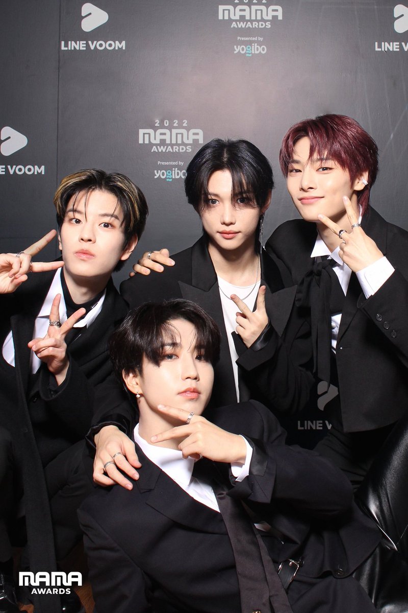 퍙 tweet media
