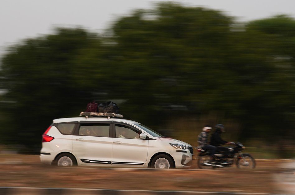 ETAuto's tweet image. 🚗Auto retail sales rise 13% to record 26.1 lakh units in April, led by rural India: FADA 🛵

Read at:
auto.economictimes.indiatimes.com/news/industry/…

@FADA_India 
#FADA #autosales #autosalesinApril #Aprilautosales #ETAuto