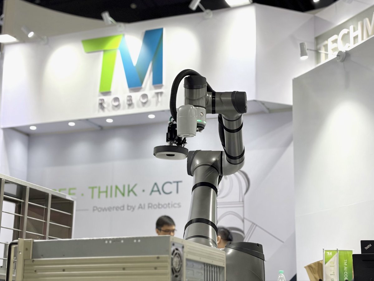 Techman Robot tweet media