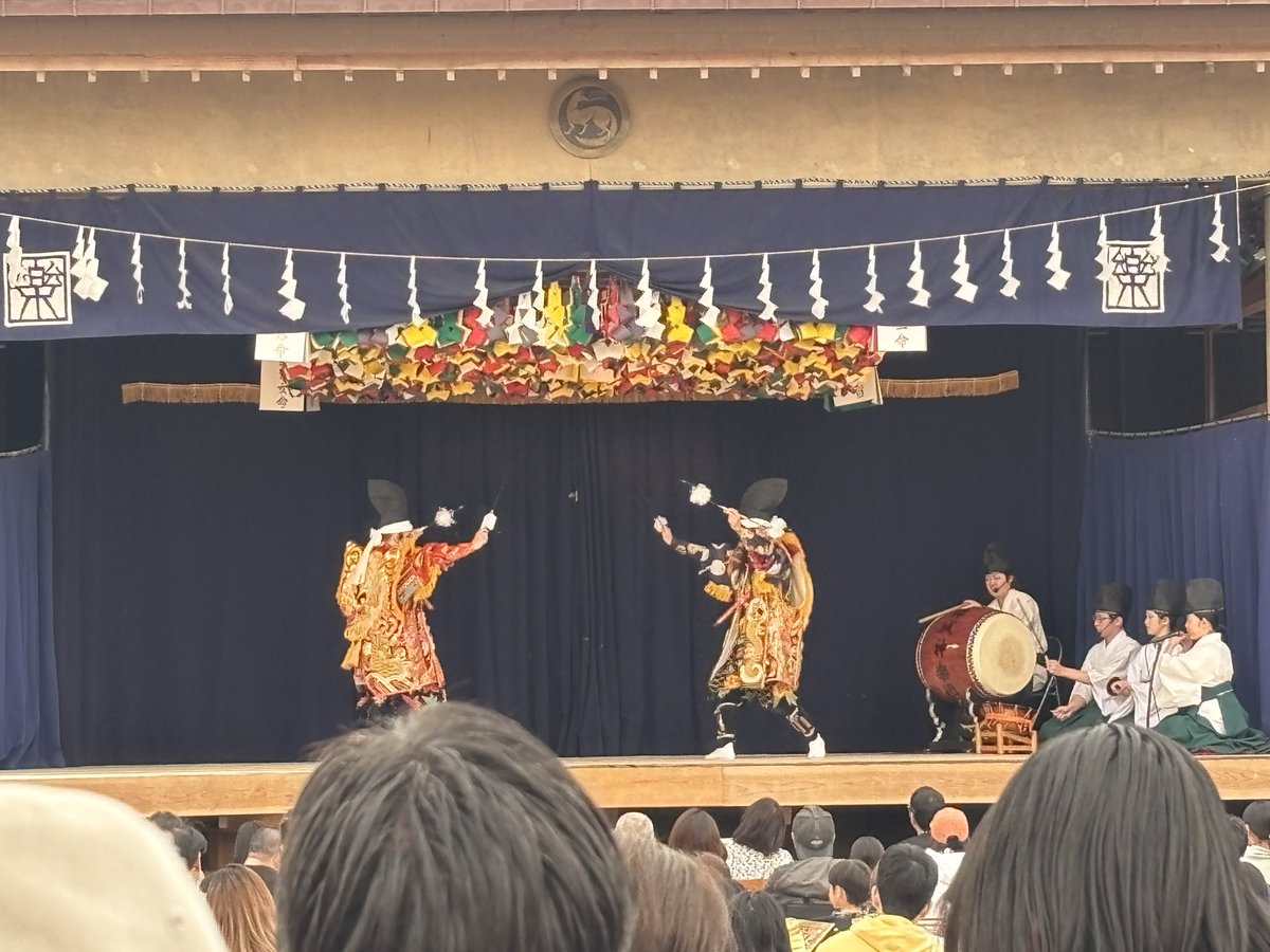 Tat76809's tweet photo. #悪狐伝　#神楽

笛の音が凄く良くていい♪ https://t.co/G98s8NULZg