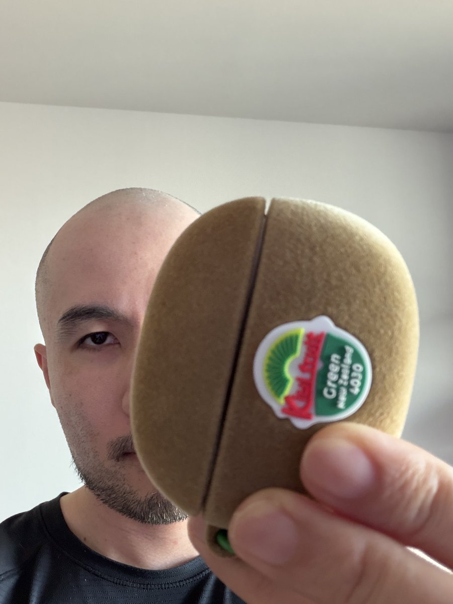kiwiPodsケースがアップルすぎる。