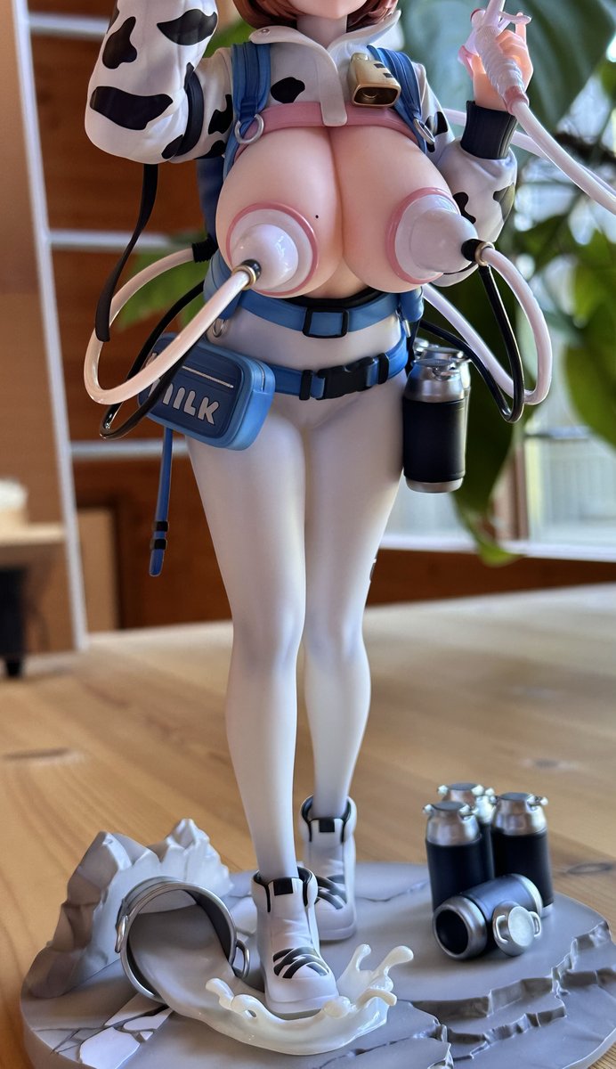 ミルクタンクちゃん🍼🐮🩵 