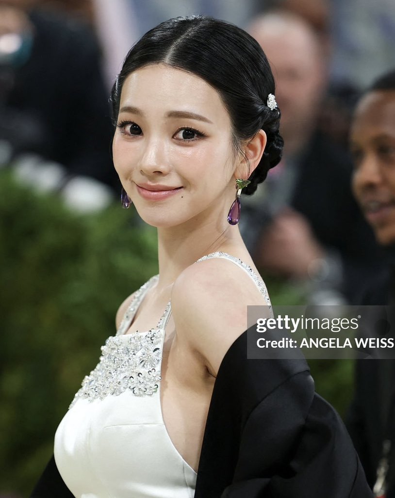 karina pics tweet media