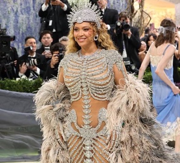 ReneighRidingBey 𐚁(Fan Acct) tweet media