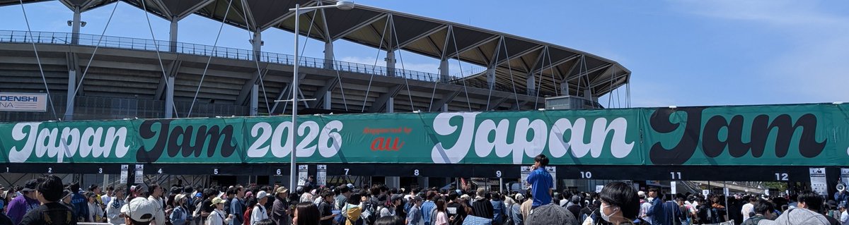 のえ tweet media