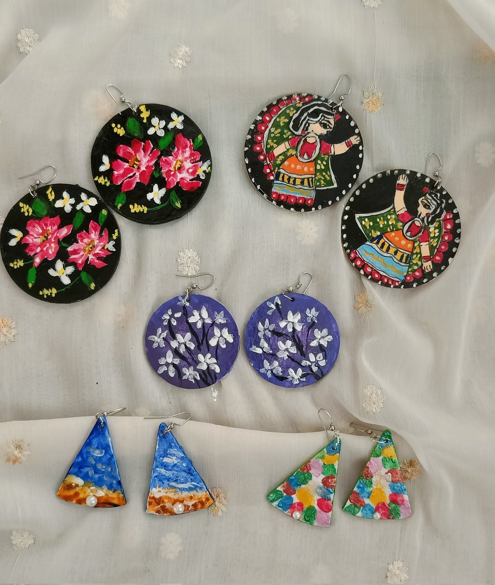tikulli's tweet image. #MothersDay2026 is a few days away. Want to gift something handmade? Checkout the Pinned Thread for the Clearance Sale offers and IG for all my creations. Link in bio. 
DM for prices &amp;amp; queries. #giftsforher #handmadegift #jewelryart #FashionDaily #giftidea