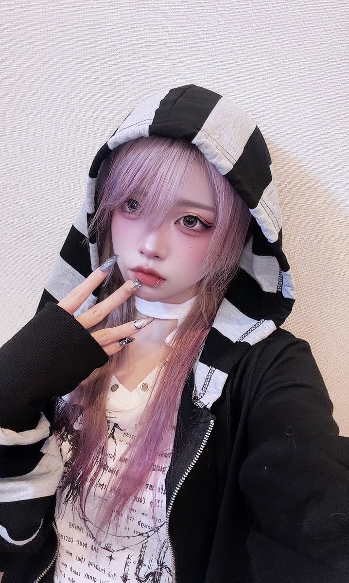 神夜月 紫晞☪︎猫の眼に宇宙☪︎ tweet media