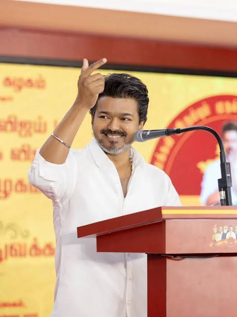 varshabts999's tweet image. ఊహించని గెలుపు.. @TVKVijayHQ 
ఊహించని ఓటమి.. @CmStalin25234 
ఊహించని ఓటమి.. @MamataOfficial 

తెలుగు రాష్ట్రాలకు ఇది ఒక గుణపాఠం కానుందా? ప్రజలకు ఇచ్చిన హామీలు మర్చిపోయినా, నిర్లక్ష్యం చేసినా ఫలితం ఇదే 
@ncbn @revanth_anumula 
#Telangana #Andrapradesh