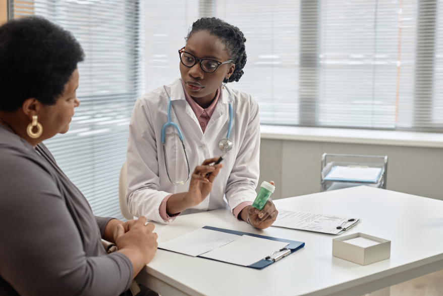 PCORnetwork's tweet photo. MedWeight, a PCORnet® Study, is the most comprehensive study on how   common medications impact weight gain.
Learn how you can use PCORnet to power your research by exploring this   &amp; other case studies in the PCORnet® Playbook 🔗
https://t.co/vaUjKJGcyf https://t.co/QpO3vYUvqW