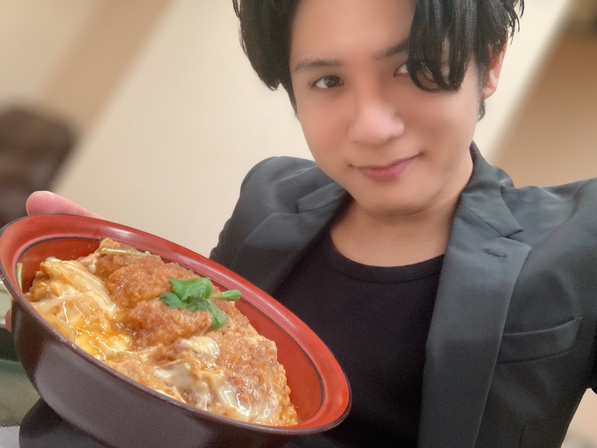 歌謡兄弟｜鋤焼〜SUKIYAKI〜🥘 tweet media