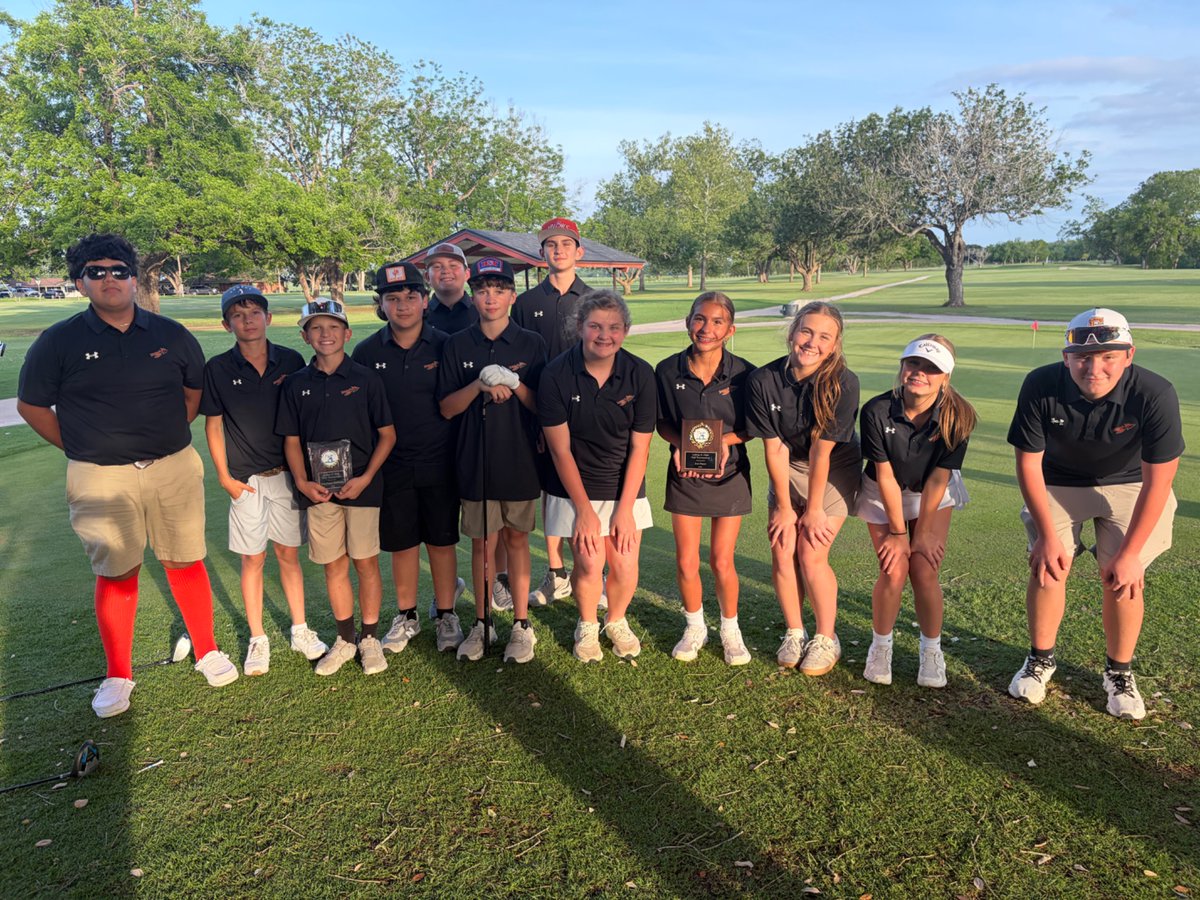 ApachesGHS's tweet photo. The Gonzales JH Golf Team traveled to Luling for its 2nd tournament of the spring. Congratulations to Ryder Robinson, who placed 2nd individually, and to the boys team of Rhett Richter, Ryder Robinson, Jonah Parker, Jalen Canales and Jay Pena on placing 2nd as a boys team! https://t.co/wURcu4fhZ8