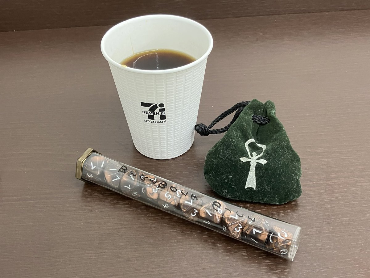 silver_strix's tweet image. 現地の主だった喫茶店が開店時間ではなさそうだったのでイートイン。

前回から全く触れてなかった一冊にあくまでイメージとして目を通す。

アルブレヒト、マリ、エヴァン。彼らの世界線は変わり、新たな世界が開けたはずの今後を体験できるかもしれないと思うと楽しみだ。

#WoD #TRPG