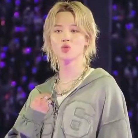 ofc the first thing she gon do is pay tribute to her son #BEYMIN