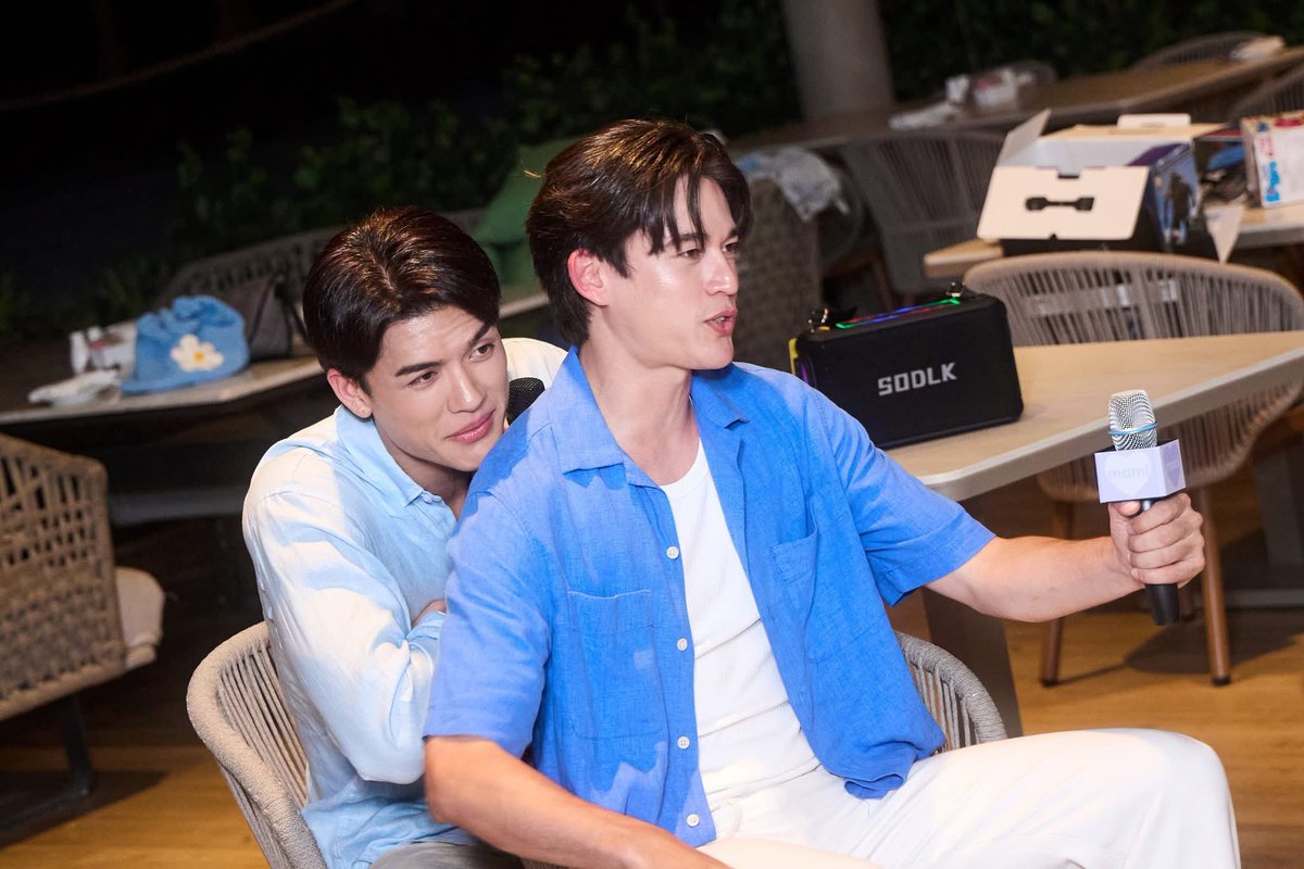 ลูกเลาเป็นคลเท่ | ลิงมัลดีฟส์ 🌴🐒 tweet media