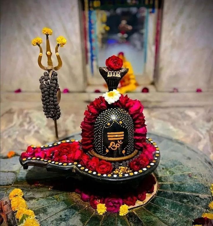 RAJ__1978R's tweet photo. हर-हर महादेव 
हर हर महादेव की ध्वनि जब भी गगन में गूंजे,
भक्तों के हर संकट पल में शिव शंकर ही सूझे,

ओम नमः शिवाय https://t.co/HpZjLtXM55