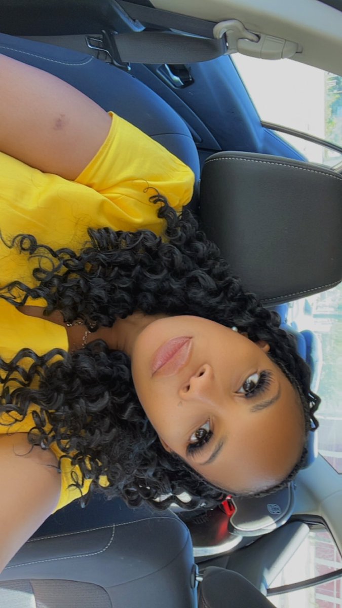 _APrettyRedbone's tweet photo. A little sunshine to brighten your day 💛 https://t.co/tDOrvHVMVT