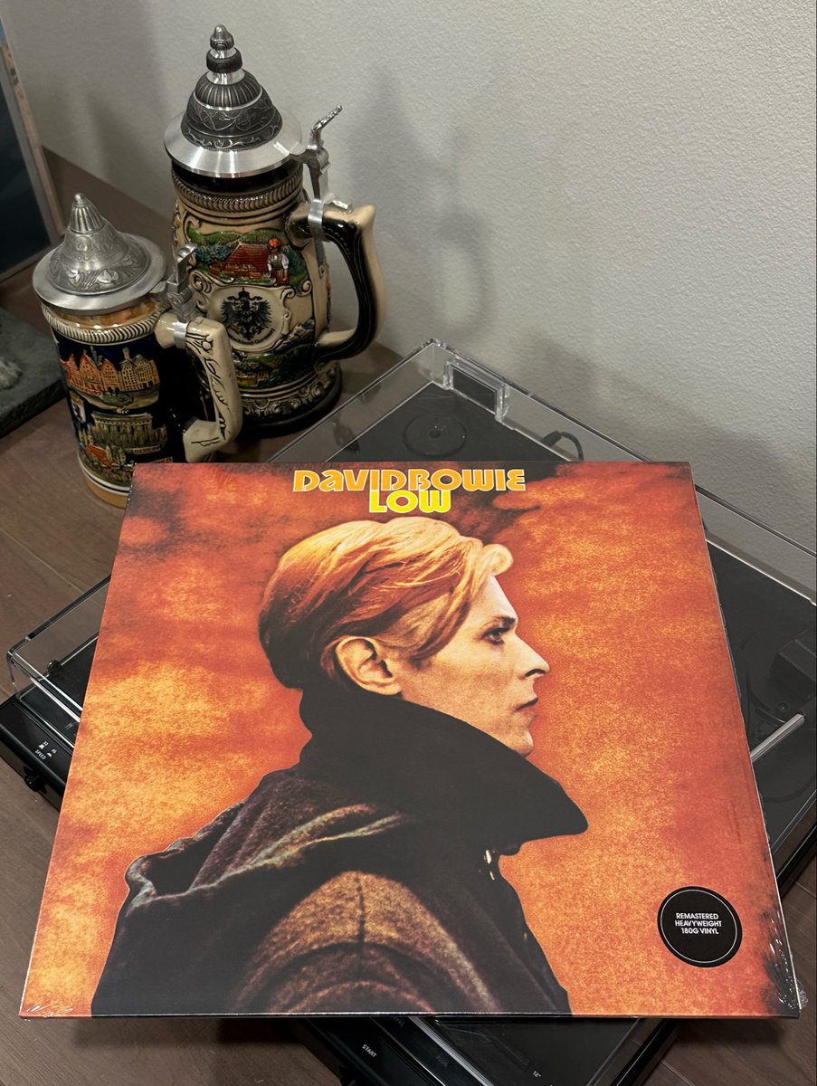 drrckbr's tweet image. David Bowie - Low
🇬🇧
1977

#DavidBowie