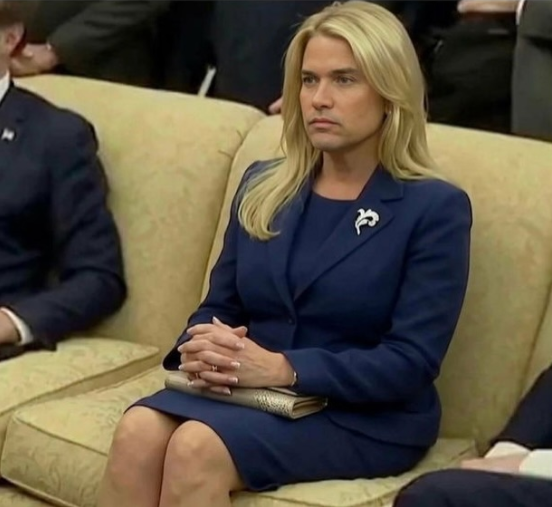 Tony Kinnett tweet media