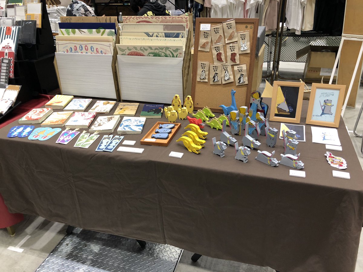 torikai_hm's tweet photo. 本日、ポートメッセ名古屋1号館にて出展しております。
ブース番号D-215におります。
#クリマ54 #クリエーターズマーケット https://t.co/fLCLatLGi5