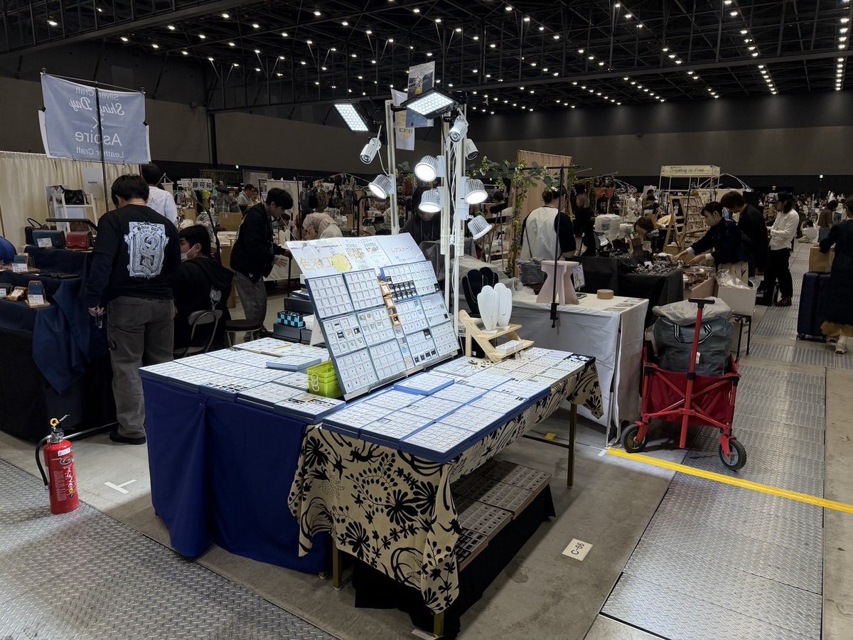 色石工房 tweet media