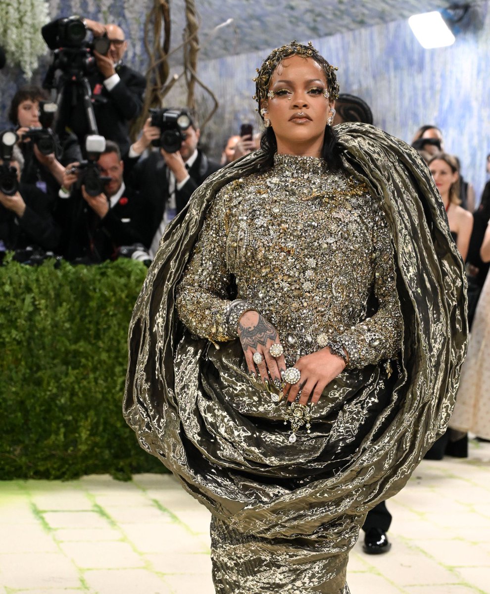 Rihanna in Met Gala de 2026. #MetGala
#metgala2026