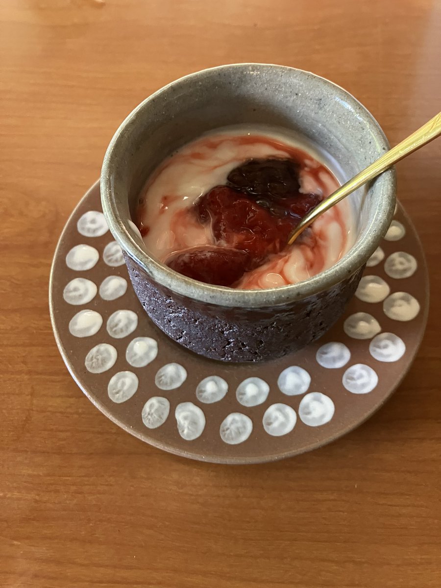 かとまるこ tweet media